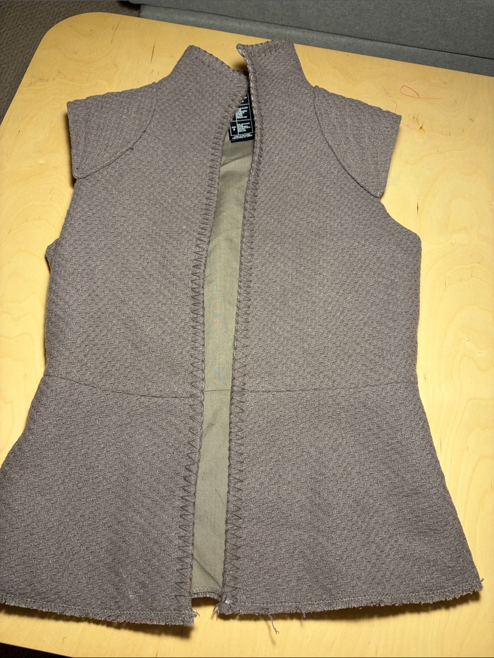 Disney Star Wars Galaxy’s Edge Rey Vest - size small